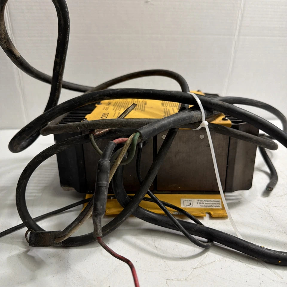 QUIQ DELTA-Q GOLF CART BATTERY CHARGER 912-4800-D1