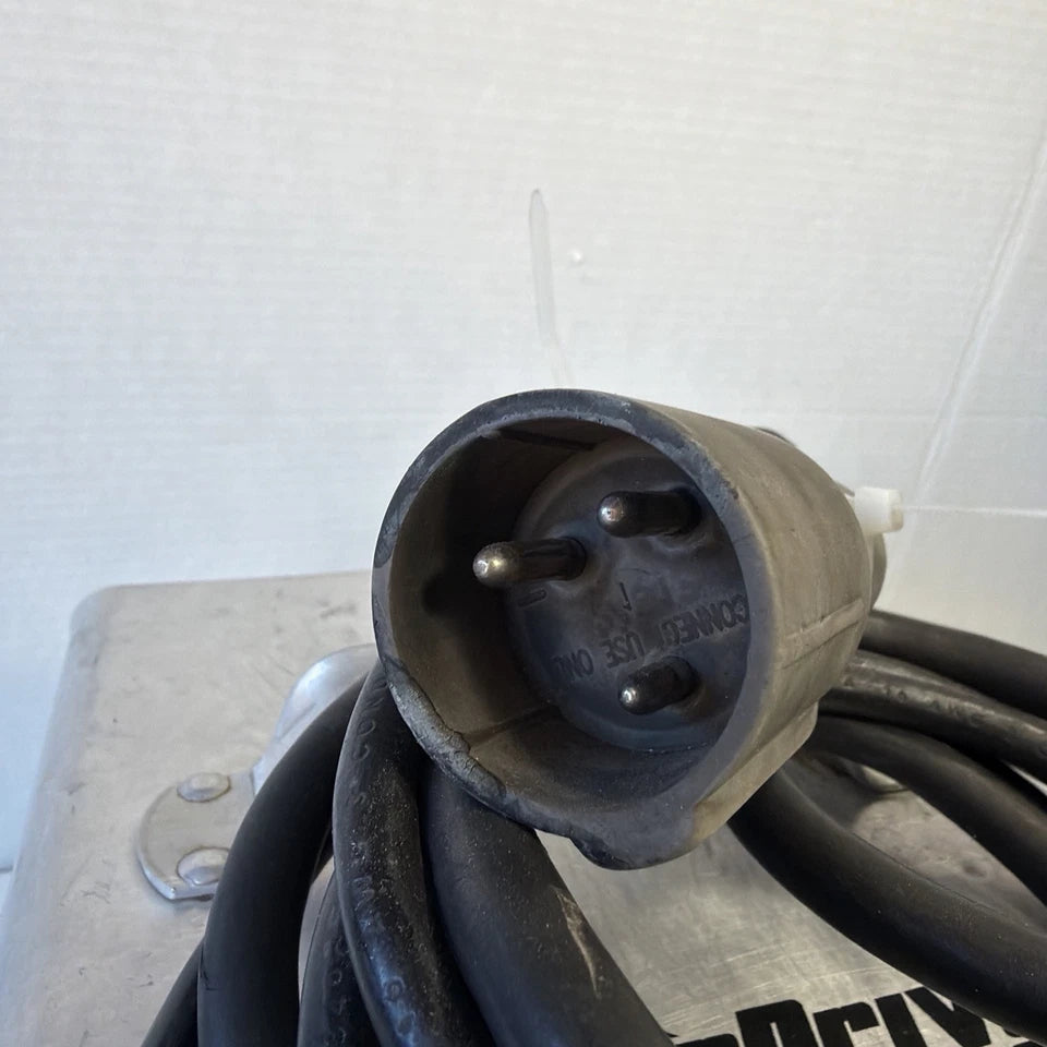 Club Car PowerDrive Battery Golf Cart Charger 48V17AMP Model 17930