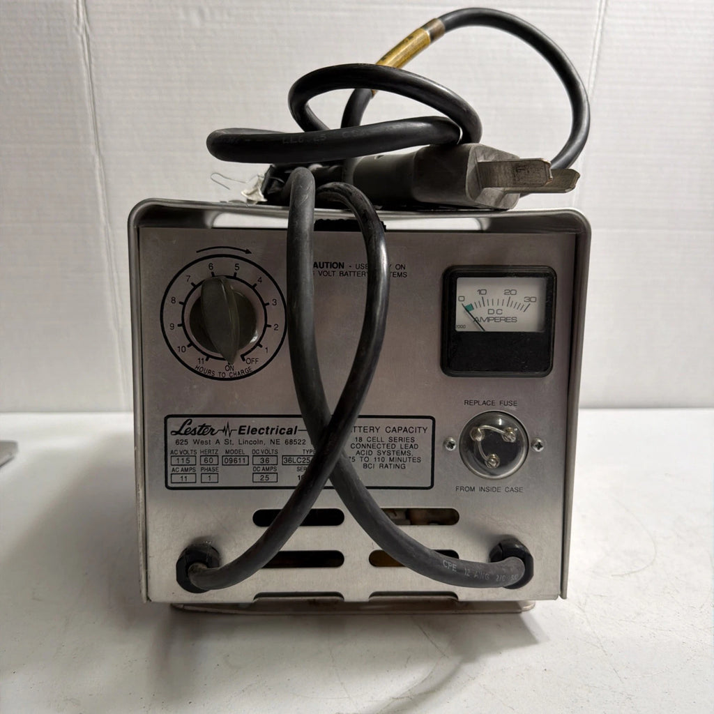 Lester Electrical Model 09611 Battery Charger 115VAC 36VDC Type 36LC25-3.5T12