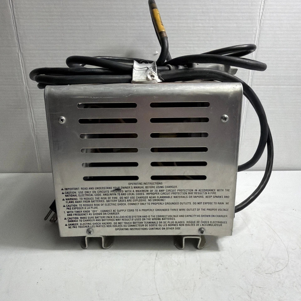 Lester Electrical Model 09611 Battery Charger 115VAC 36VDC Type 36LC25-3.5T12